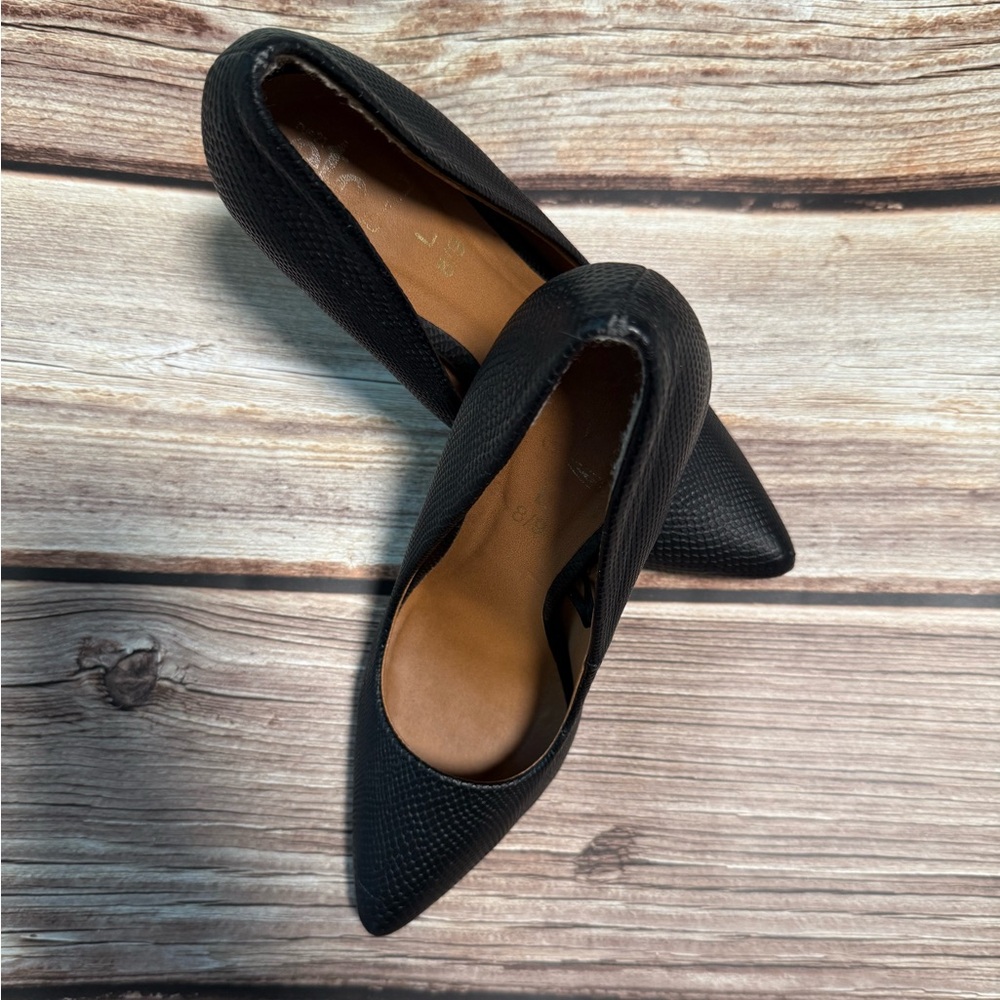 Rue21 Black Stiletto Heels Classic Design